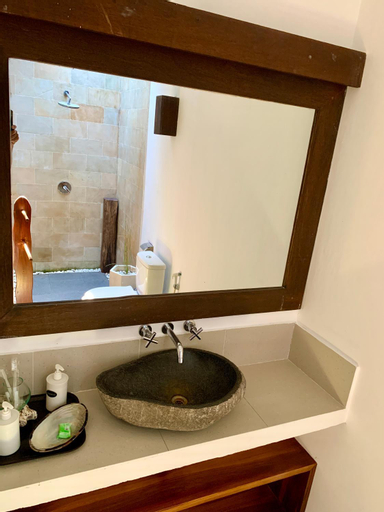 Bathroom 9