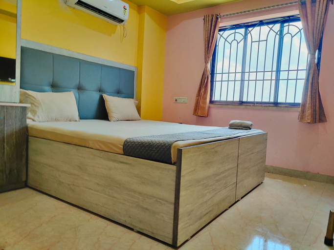 Bedroom 2, Hotel Mahal & Restaurant, Nadia