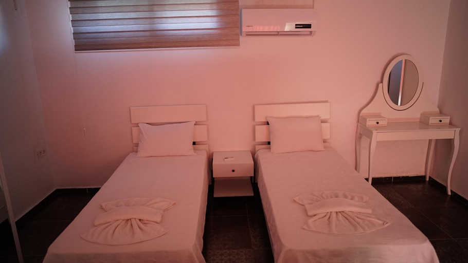 Bedroom 3, Karyada Hotel, Çeşme