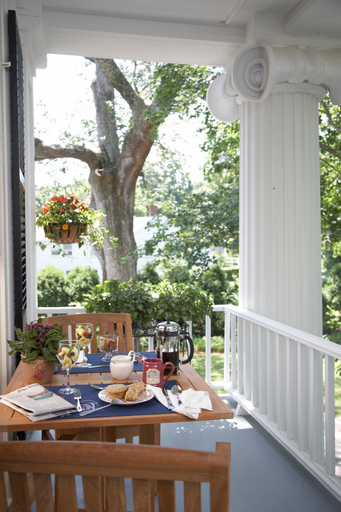 Food & Drinks 5, The Inn at Cape Cod, Barnstable