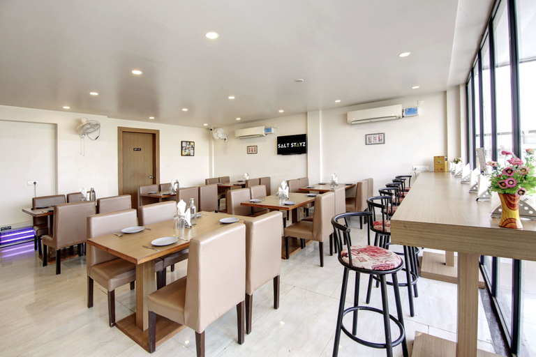 Food & Drinks 4, Saltstayz Select – Unitech Cyber Park, Gurgaon