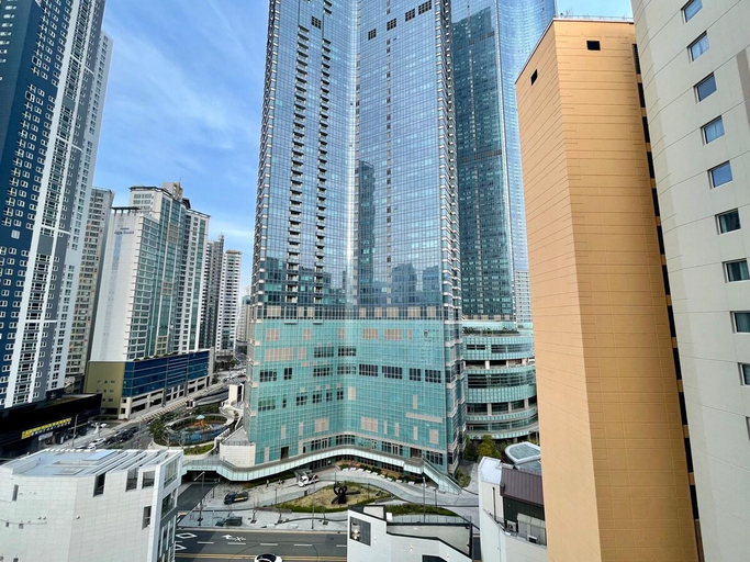 Exterior & Views 1, B2 #STUDIO # Pet-Friendly # Cooking Facilities # City View # Netflix, Haeundae