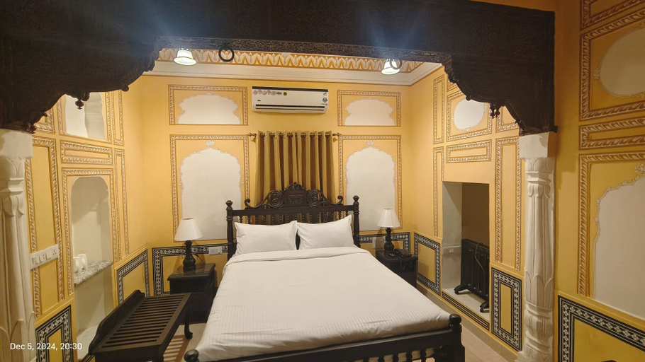 Bedroom 3, HOTEL MANDAWA VILAS, Jhunjhunun