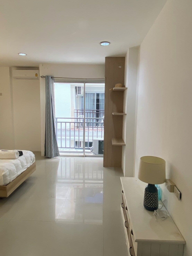 Bedroom 2, Five Loaves Beds Patong, Pulau Phuket
