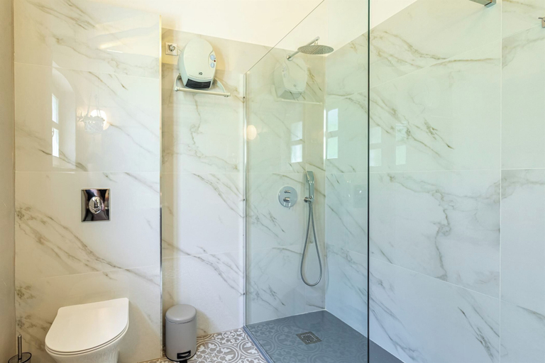 Bathroom 3, Tria Luxury Residences, Peloponnese