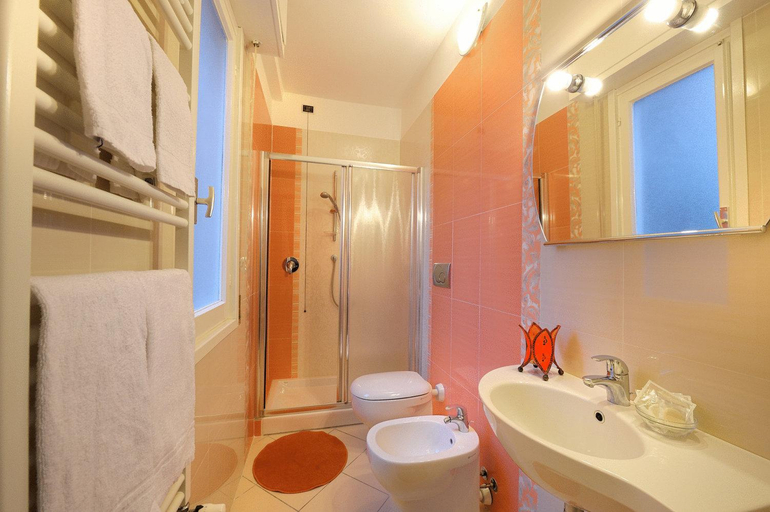 Bedroom, Hotel Arma Ristorante, Imperia