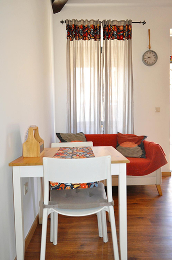 Others 5, Alboi Loft, Aveiro