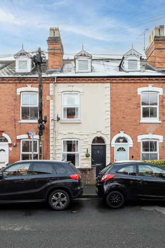 Exterior & Views 2, Lowell Street - Cosy 2 BD in Worcester, Worcestershire