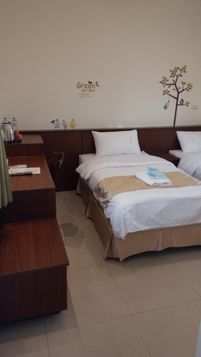 Bedroom 5