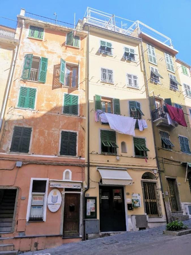 ca' di giu, La Spezia