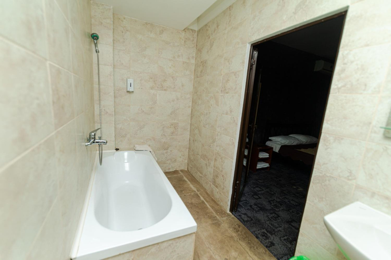 Bathroom 3, Pensiunea Jolie, Iasi