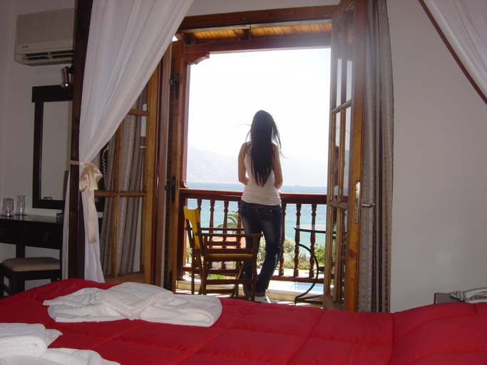 Bedroom, Porto Lourba, Central Greece