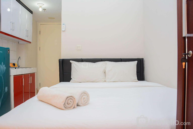 Homey Studio The Springlake Summarecon By Travelio, Bekasi