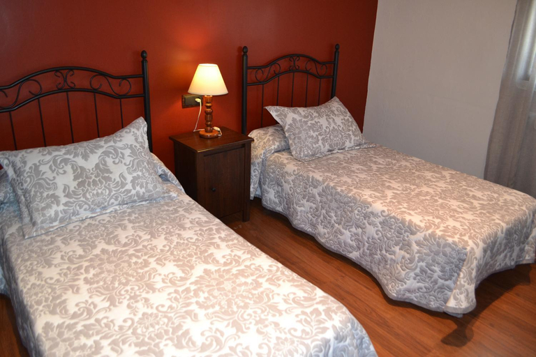 5, Hostal Pension La Ruta, Huelva