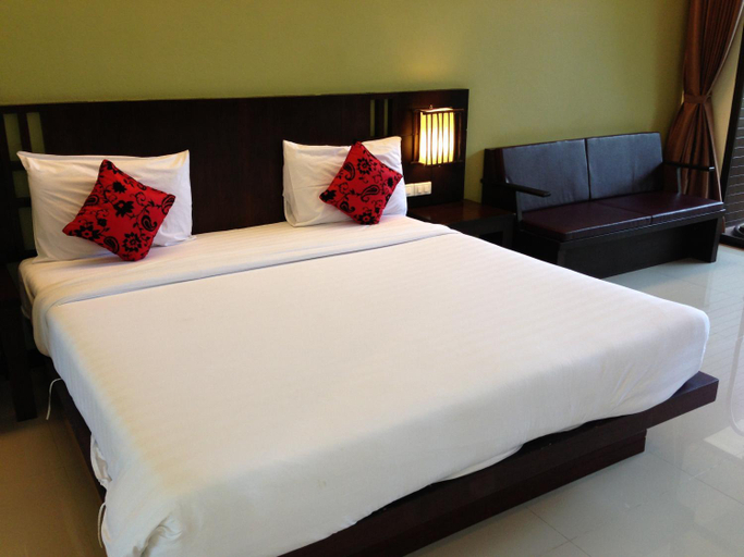 Bedroom 8