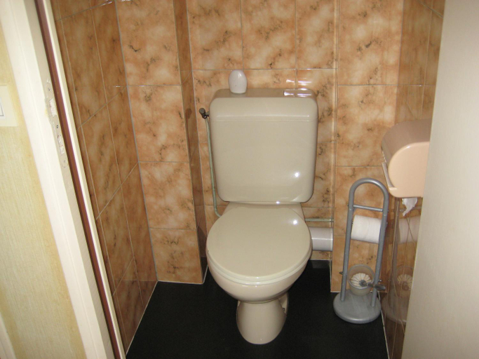 Bathroom 3, Hotel Bellevue de tradition familiale, Landes