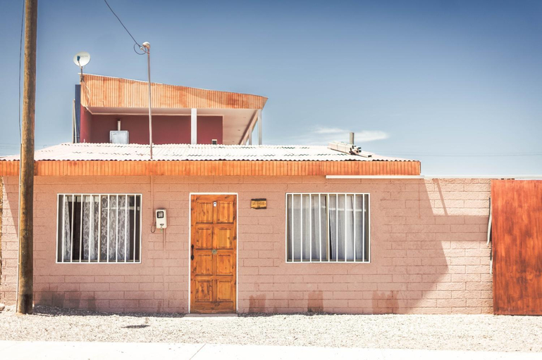 Others 3, Hostal el hermanito, El Loa