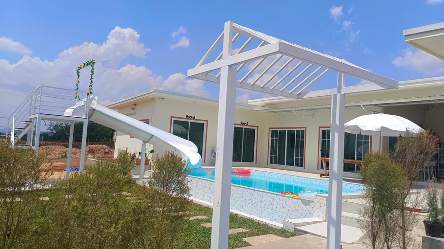 โฮม อิน เลิฟ Home In Love KhaoYai Pool Villa, Pak Chong