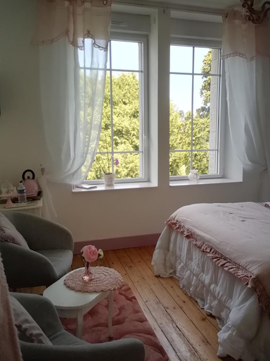Bedroom 2, Chateau Bily B&B Hotel, Côtes-d'Armor