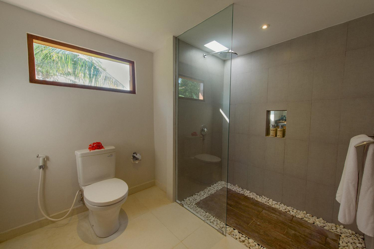 Bathroom 4, Taman Amartha Villa Ubud, Gianyar