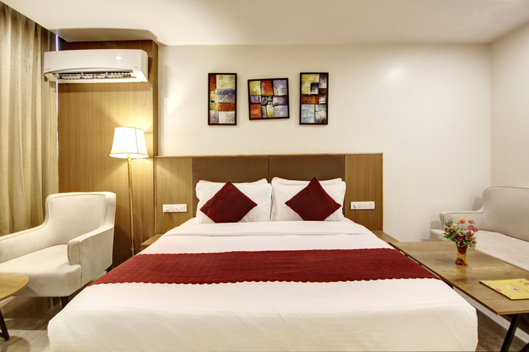 Bedroom 2, Saltstayz Select – Unitech Cyber Park, Gurgaon