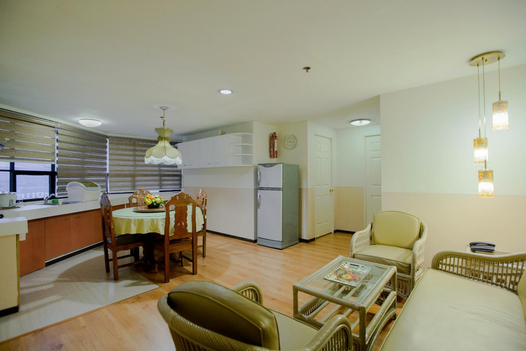 Dining Room 2