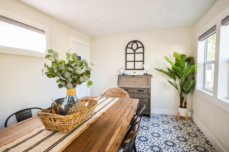 Facilities 4, Sabal Palm Vacation Homes, Palm Beach