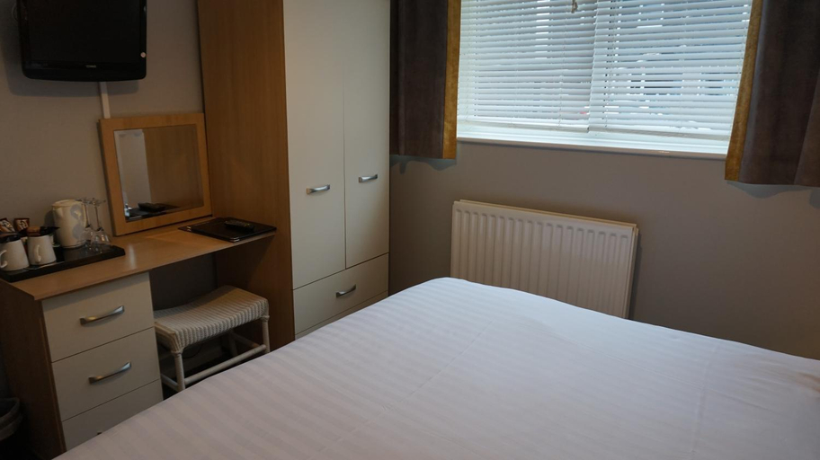 Bedroom 2, Bluebird Lodge, Cumbria