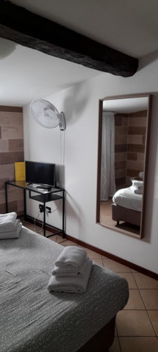 Bedroom 4, residence il gelsomino, Como