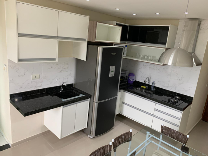 Others 5, Apartamento 51 proximo a praia da Enseada, Guarujá