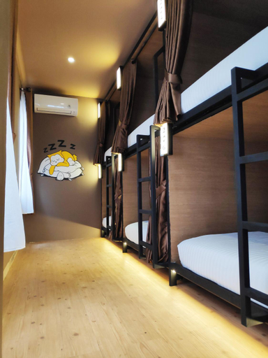 Bedroom 2, VK Pods Jakarta @ PIK, North Jakarta