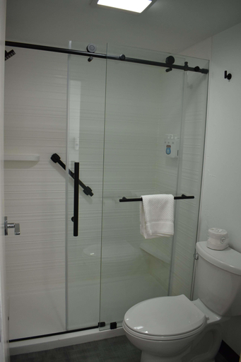 Bathroom 4, Hotel Blue 66, Bw Signature Collection, Guadalupe