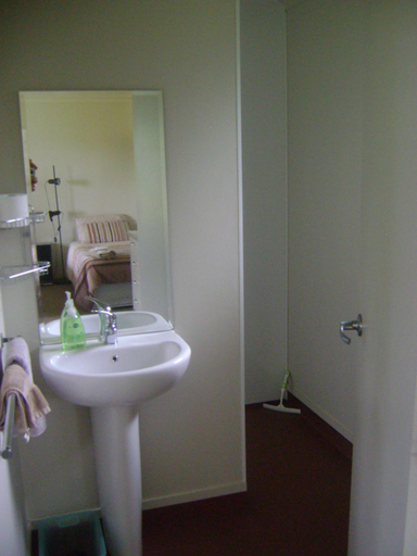 Bathroom 3, Catlins Newhaven Holiday Park, Clutha