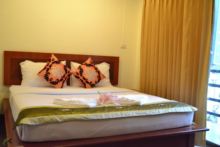 Bedroom 12