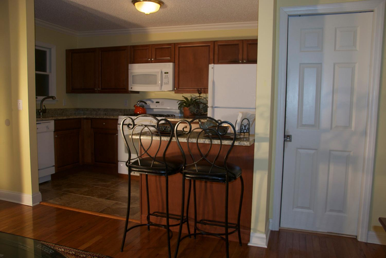 Dining Room 8