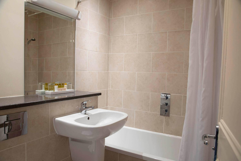 Bathroom 3, The Murray Park Hotel, Perthshire and Kinross