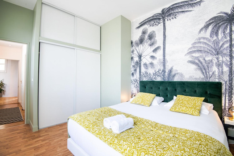 Bedroom 1, Design apartment Place de la Liberte, Indre-et-Loire