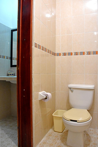 Bathroom 2, Hotel San Luis, San Cristóbal de las Casas