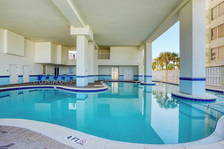 Sport & Beauty, Sea Spray by Avantstay Beachfront Condo, Bay