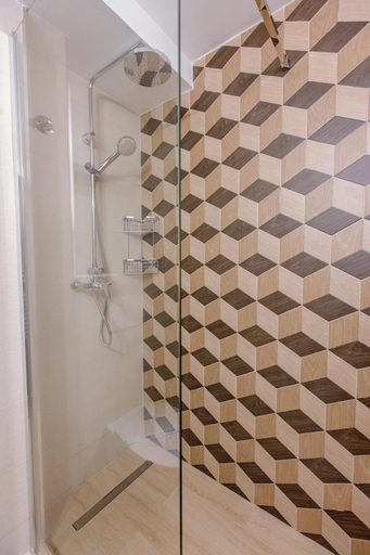 Bathroom 4, Hotel Termal, Sanmartin