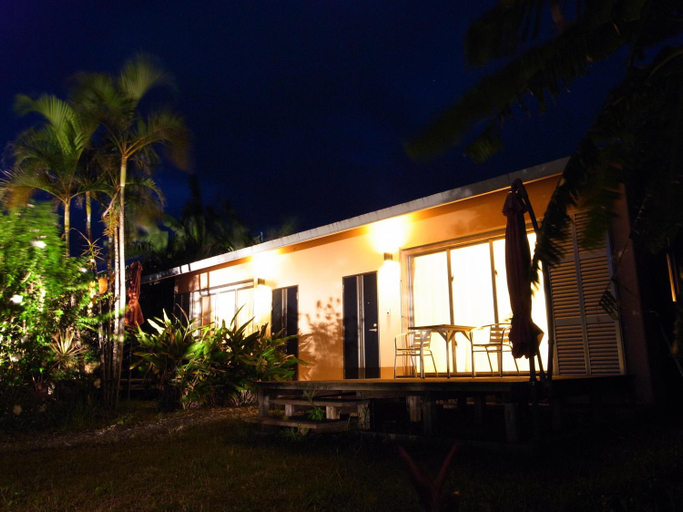 Others 5, Beach Village Nogori, Ishigaki