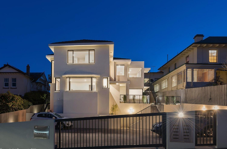 Exterior 2