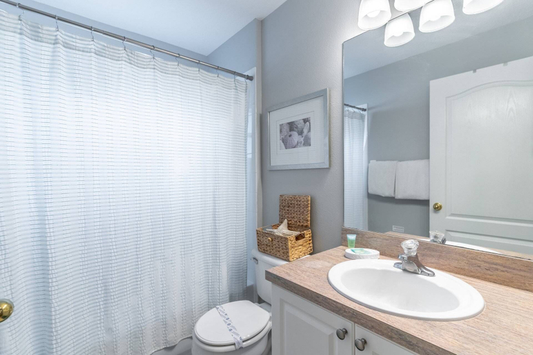 Bathroom 4, 819 Tuscan Ridge, Polk