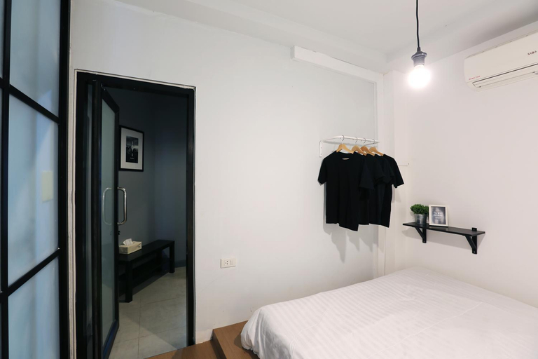 Bedroom 18