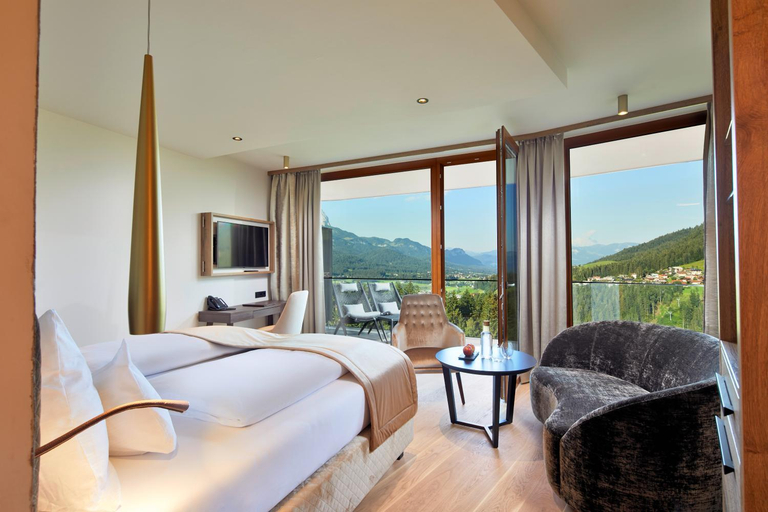 Bedroom 10