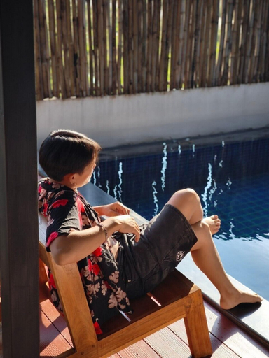 Swimming Pool 23