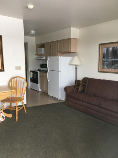 Others 4, All Suites Inn Budget Host, Union