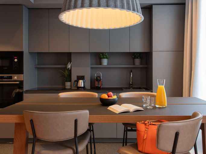 Dining Room 9