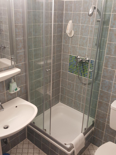 Bathroom 3