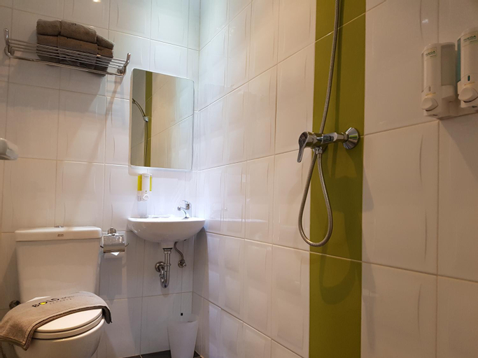Bathroom 6